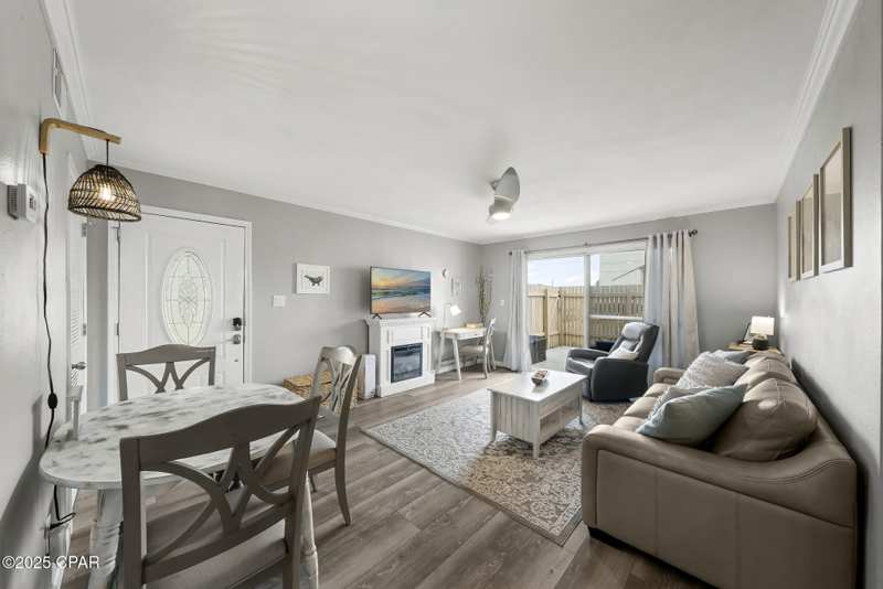 1 bedroom Condominium at 17462 Front Beach Road 10C3, Horizon South I, Panama City Beach — photo 1