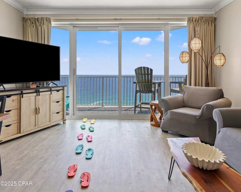 1 bedroom Condominium at 9450 S Thomas Drive 2105, Boardwalk Central, Panama City — photo 1