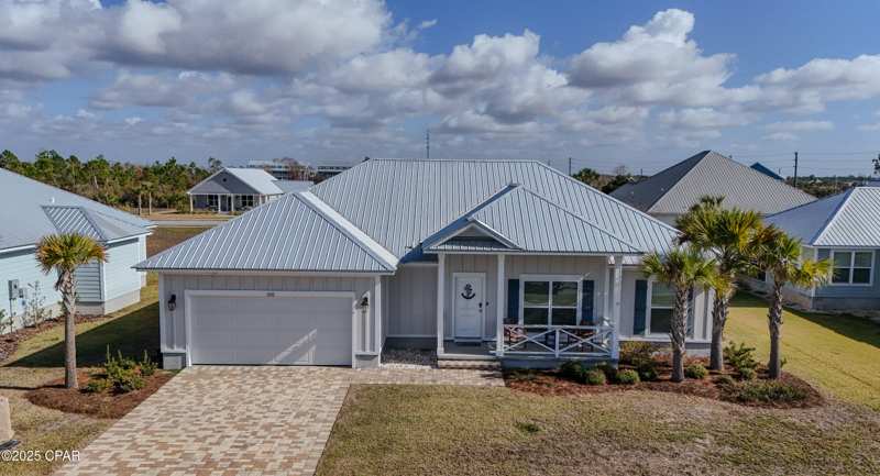 3 bedroom SingleFamilyResidence at 102 St Charles Street, Casuna, Mexico Beach — photo 1