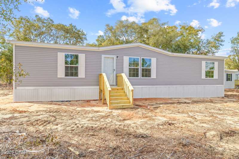 3 bedroom ManufacturedHome at 4326 Moss Hill Road, Paradise Lakes, Chipley — photo 1