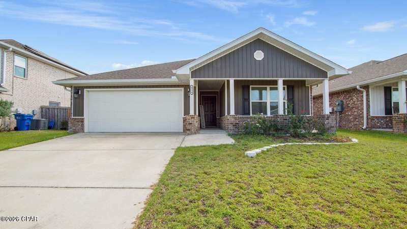 4 bedroom SingleFamilyResidence at 4774 Firefly Lane, Titus Park, Panama City — photo 1