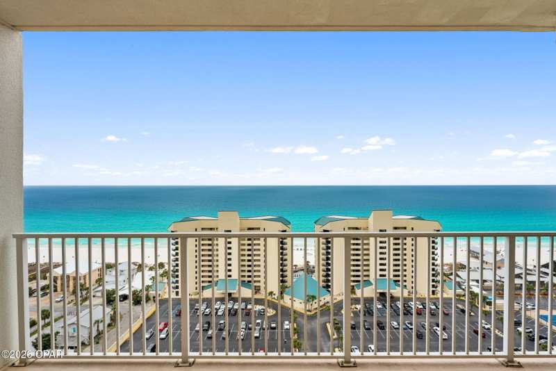 3 bedroom Condominium at 9860 S Thomas Drive 1712, Laketown Wharf, Panama City — photo 1