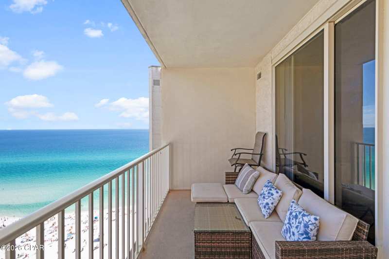 1 bedroom Condominium at 9900 S Thomas Drive 2009, Shores Of Panama Phase I, Panama City Beach — photo 1