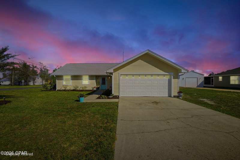3 bedroom SingleFamilyResidence at 4944 Deerwood Avenue, Lake Forest Estates, Youngstown — photo 1
