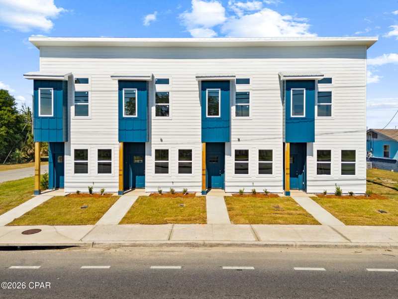 2 bedroom Attached at 1421 Martin Luther King Junior Boulevard A, Lincoln Park 1st Addition, Panama City — photo 1