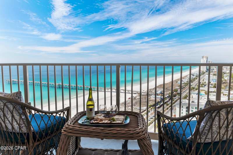 1 bedroom Condominium at 15928 Front Beach Road 32005, Calypso Towers III, Panama City Beach — photo 1