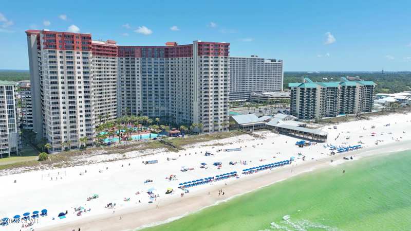 2 bedroom Condominium at 9900 S Thomas Drive 1914, Shores Of Panama, Panama City — photo 1