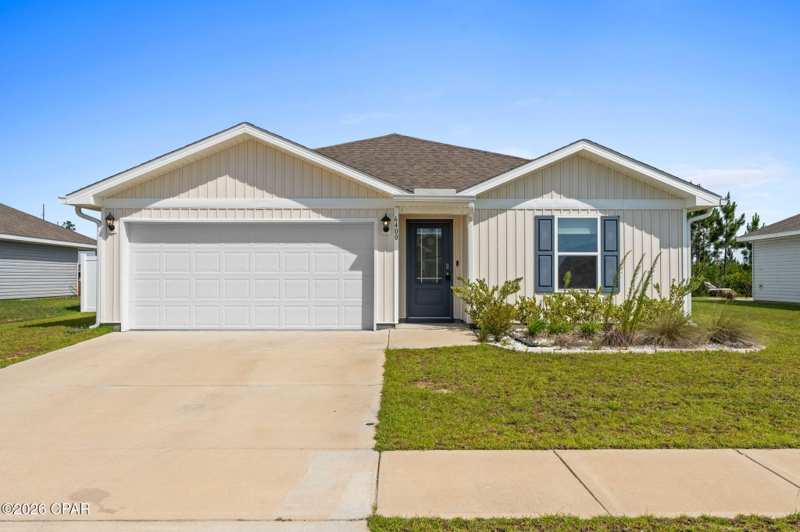 4 bedroom SingleFamilyResidence at 6400 Bellavia Lane, Liberty, Panama City — photo 1
