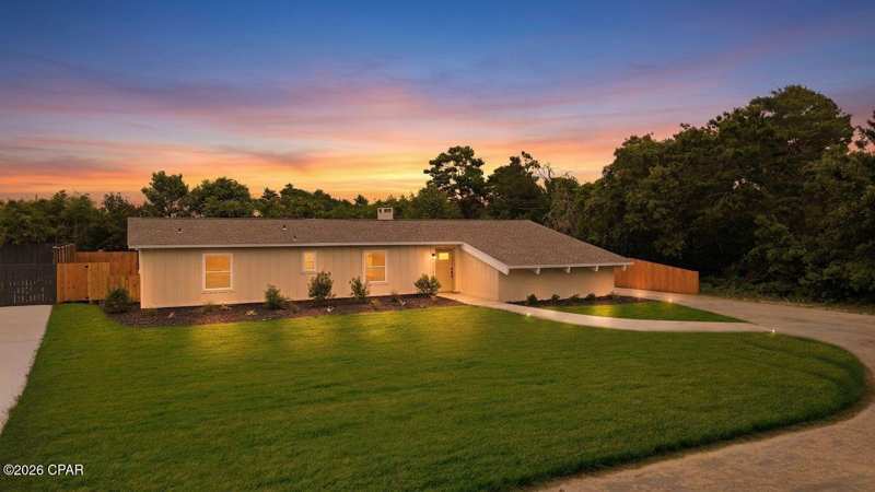 4 bedroom SingleFamilyResidence at 16200 Habanero Avenue, Diamond Head-Lakeside, Panama City Beach — photo 1