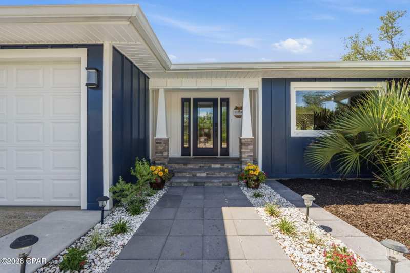 4 bedroom SingleFamilyResidence at 1440 Dover Road, Donalson Point, Panama City — photo 1