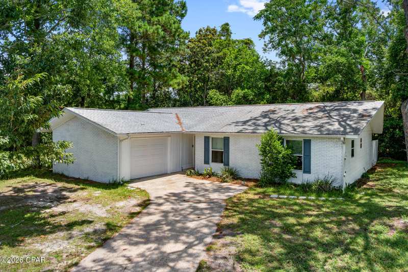 3 bedroom SingleFamilyResidence at 101 Villa Court, Lakeside Villas, Panama City Beach — photo 1