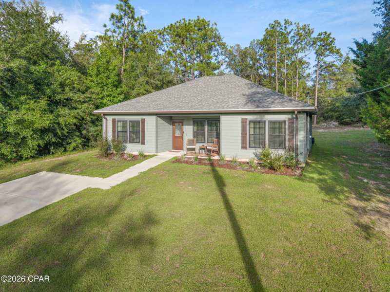 3 bedroom SingleFamilyResidence at 1975 Ambassador Court, Sunny Hills, Chipley — photo 1