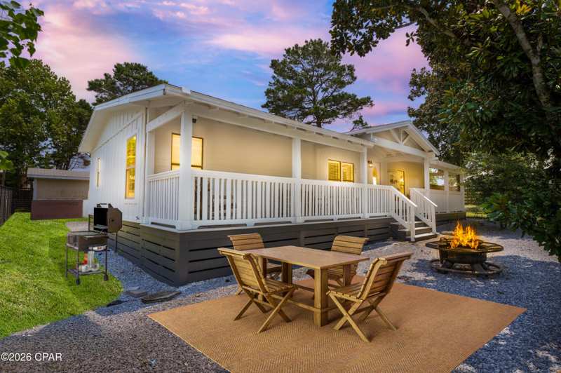 3 bedroom ManufacturedHome at 704 Gulf View Drive, Lake Powell Estates, Panama City Beach — photo 1