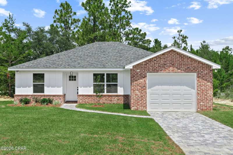 3 bedroom SingleFamilyResidence at 2186 Hague Lane, Sunny Hills, Chipley — photo 1