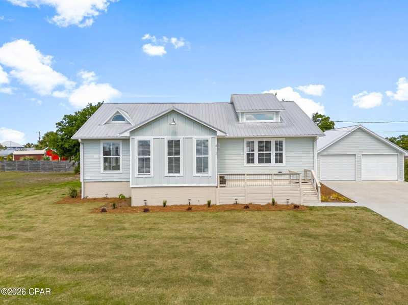3 bedroom SingleFamilyResidence at 413 Colorado Drive, Mexico Beach Unit 1, Mexico Beach — photo 1