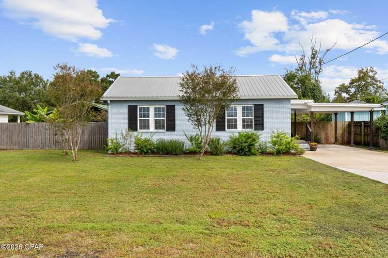 3 bedroom SingleFamilyResidence at 3431 Ten Acre Road, Highland City, Panama City — photo 1