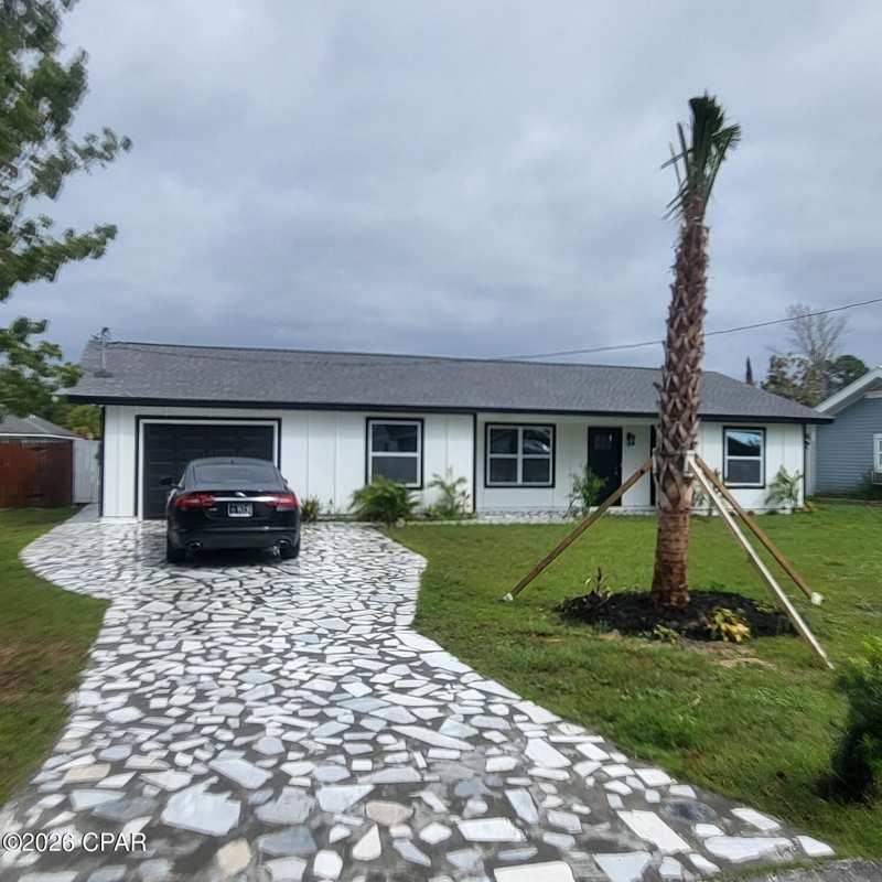 3 bedroom SingleFamilyResidence at 131 Coral Drive, Gulf Highlands Unit-2, Panama City Beach — photo 1