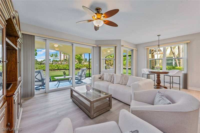 3 bedroom Condominium at 1263 Rialto Way 102, Rialto, Naples — photo 1