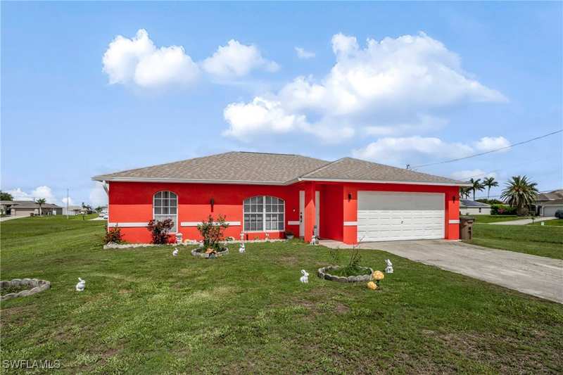 3 bedroom SingleFamilyResidence at 1228 NW 14th Pl, Cape Coral, Cape Coral — photo 1