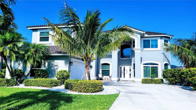 4 bedroom SingleFamilyResidence at 3328 SE 17th Pl, Palaco Grande, Cape Coral — photo 1