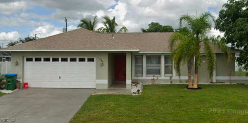 3 bedroom SingleFamilyResidence at 161 SE 18th Ter, Cape Coral, Cape Coral — photo 1