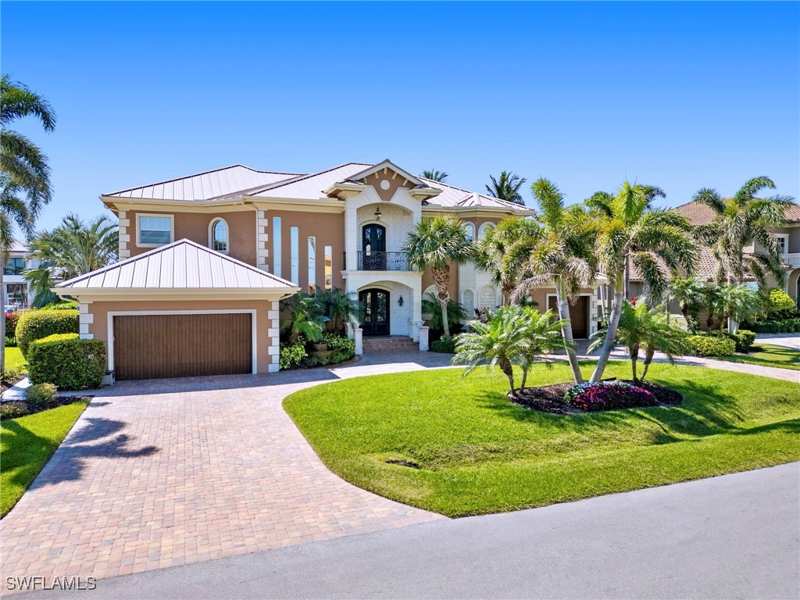 4 bedroom SingleFamilyResidence at 798 Cypress Lake Cir, Town And River, Fort Myers — photo 1