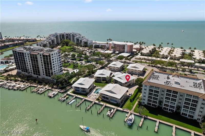 2 bedroom Condominium at 2500 Gulf Shore Blvd N N7, Yacht Harbor Manor, Naples — photo 1