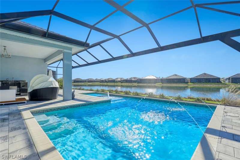 4 bedroom SingleFamilyResidence at 14327 Laguna Springs Ln, Crane Point, Naples — photo 1