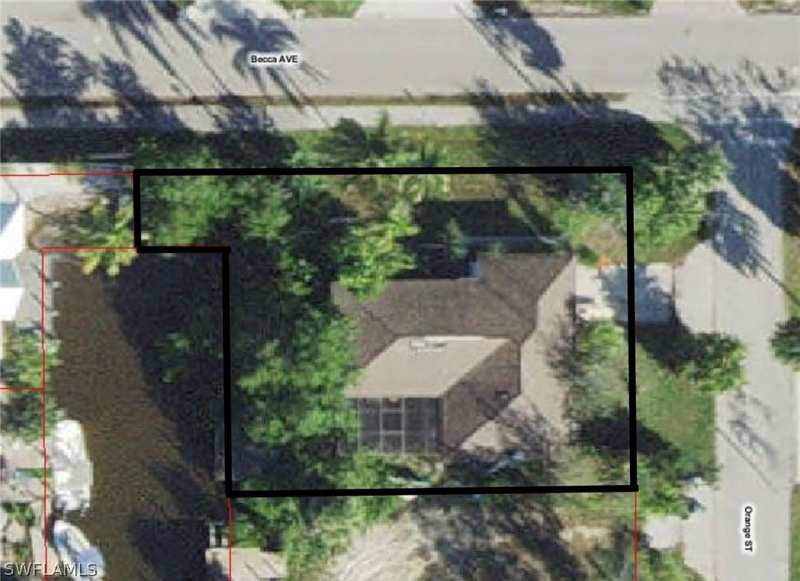 2 bedroom SingleFamilyResidence at 2918 Orange St, Demere Landing, Naples — photo 1
