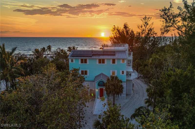 3 bedroom SingleFamilyResidence at 10455 Keewaydin, Keewaydin Island, Naples — photo 1