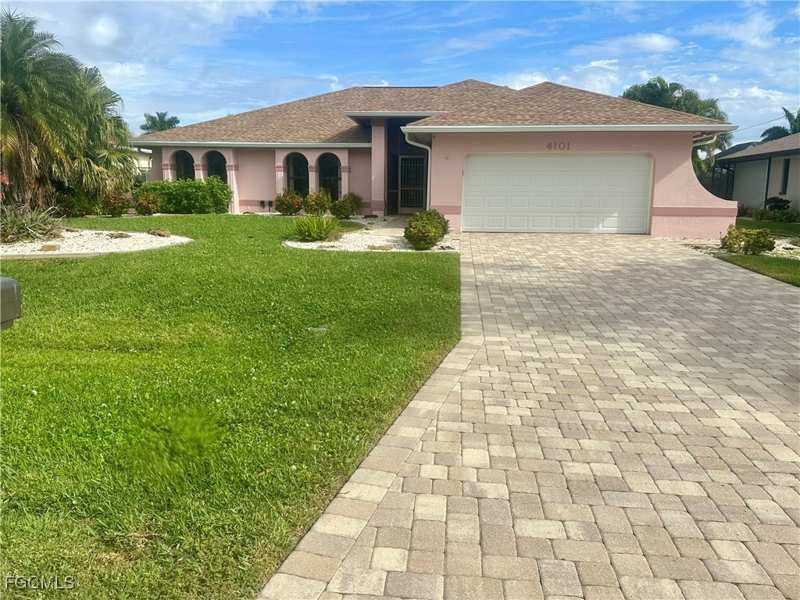 3 bedroom SingleFamilyResidence at 4101 SW 28th Pl, Cape Coral, Cape Coral — photo 1