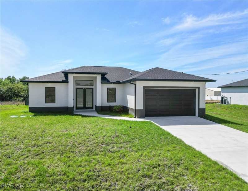 3 bedroom SingleFamilyResidence at 2814 44th St W, Lehigh Acres, Lehigh Acres — photo 1