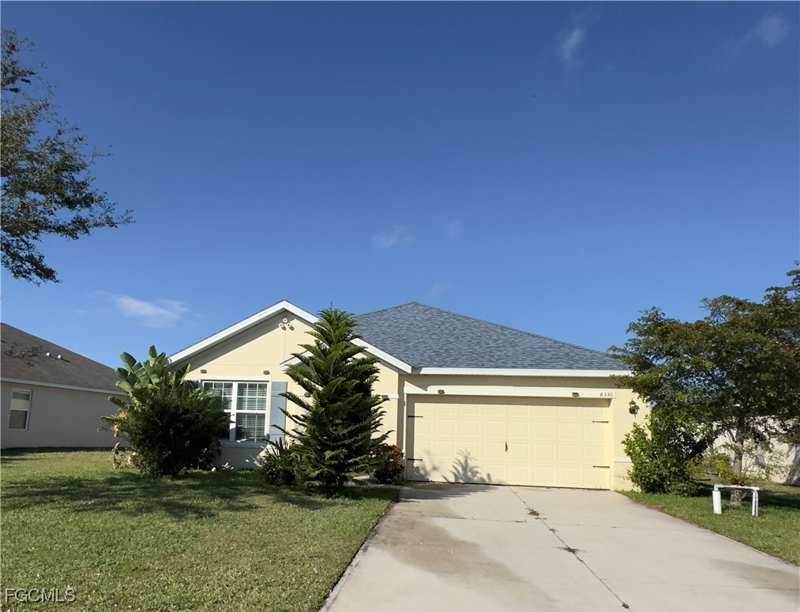 3 bedroom SingleFamilyResidence at 8330 Tortoise Isle Ct, Town Lakes, Lehigh Acres — photo 1