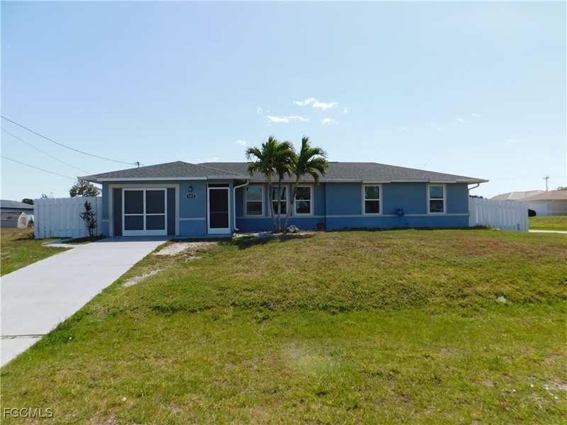 3 bedroom SingleFamilyResidence at 1217 NE 1st Pl, Cape Coral, Cape Coral — photo 1