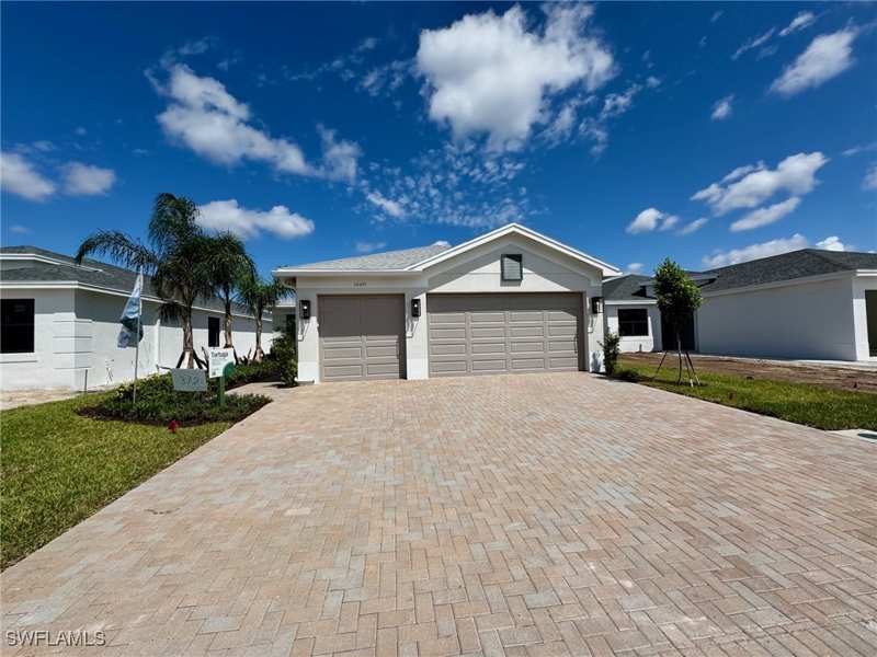 3 bedroom SingleFamilyResidence at 14491 Cumbria Ct, Valencia Harbor, Fort Myers — photo 1