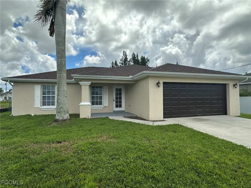 3 bedroom SingleFamilyResidence at 122 NW 15th Ter, Cape Coral, Cape Coral — photo 1