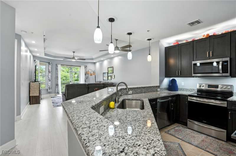 2 bedroom Condominium at 15256 Riverbend Blvd 105, Mariners Cove, North Fort Myers — photo 1
