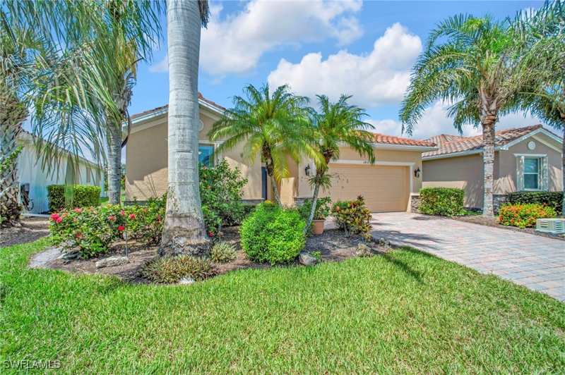 3 bedroom SingleFamilyResidence at 14513 Lanier Ct, Reflection Lakes Of Naples, Naples — photo 1