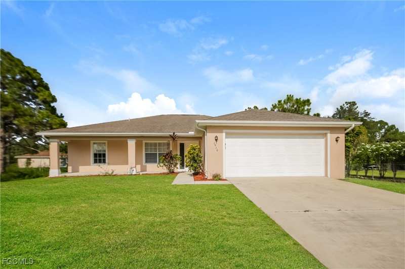 3 bedroom SingleFamilyResidence at 1910 Wanda Ave N, Lehigh Acres, Lehigh Acres — photo 1
