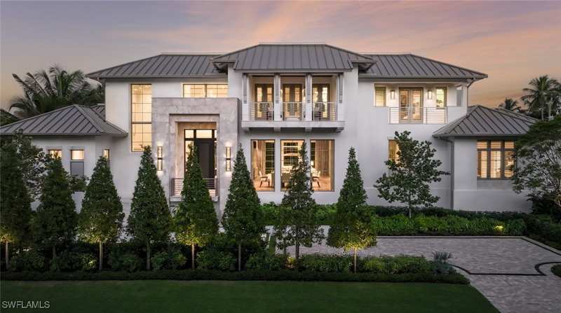 5 bedroom SingleFamilyResidence at 2075 Gordon Dr E, Aqualane Shores, Naples — photo 1