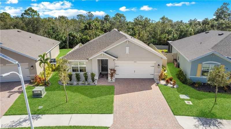3 bedroom SingleFamilyResidence at 8880 Cascade Price Cir, Brightwater, North Fort Myers — photo 1