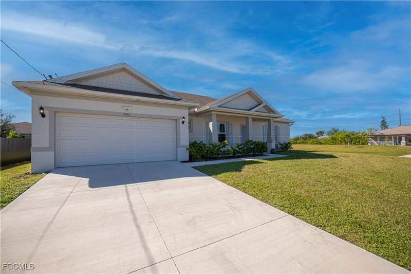 3 bedroom SingleFamilyResidence at 2244 NW 4th Ter, Cape Coral, Cape Coral — photo 1
