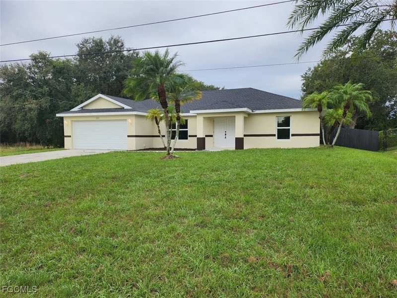 3 bedroom SingleFamilyResidence at 131 Grant Blvd, Lehigh Acres, Lehigh Acres — photo 1
