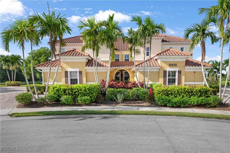 3 bedroom Condominium at 12930 New Market St 202, Somerset, Fort Myers — photo 1