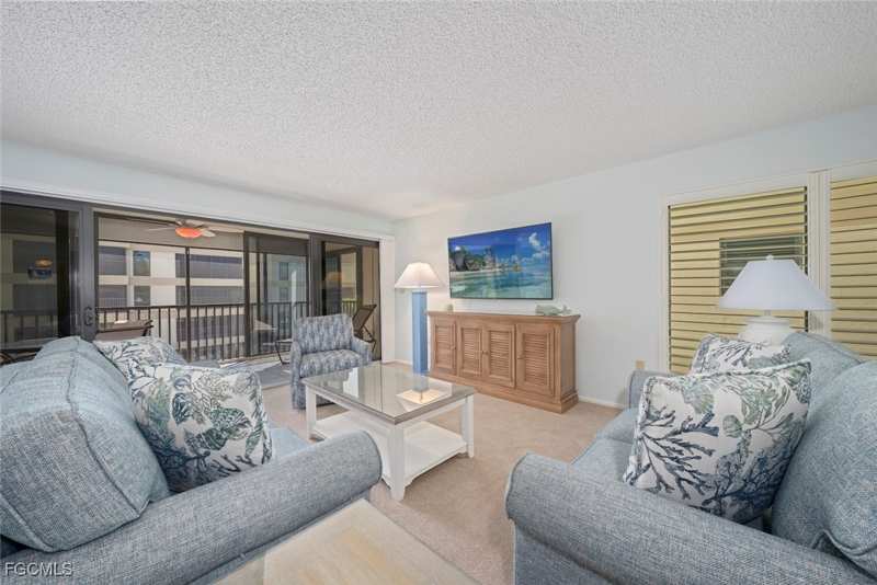 2 bedroom Condominium at 2721 W Gulf Dr 213, Kings Crown, Sanibel — photo 1