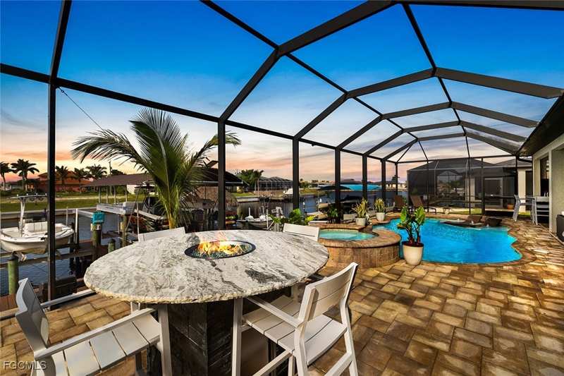 3 bedroom SingleFamilyResidence at 302 NW 32nd Pl, Cape Coral, Cape Coral — photo 1