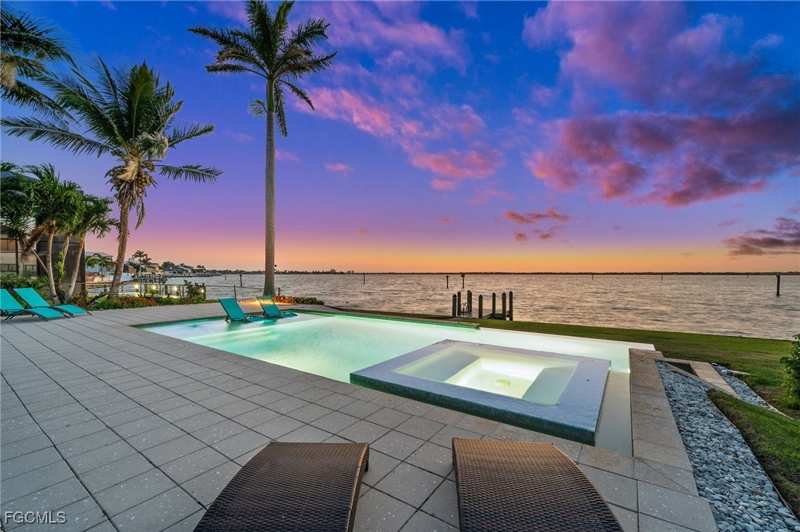 4 bedroom SingleFamilyResidence at 3305 SE 22nd Pl, Cape Coral, Cape Coral — photo 1