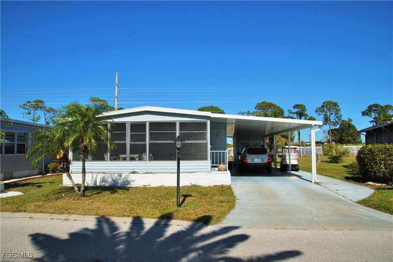 2 bedroom ManufacturedHome at 7 Nicklaus Blvd, Six Lakes Country Club, North Fort Myers — photo 1