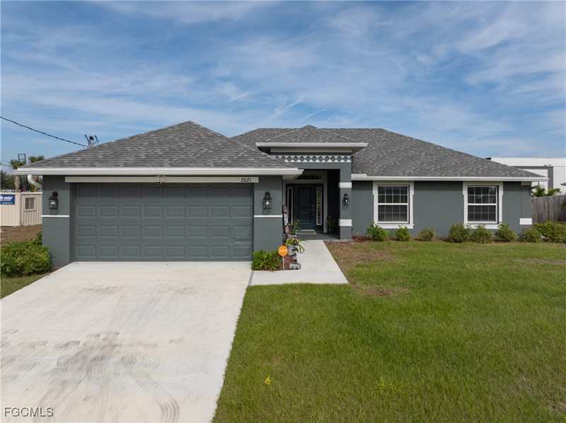 4 bedroom SingleFamilyResidence at 2021 NE 36th Ter, Cape Coral, Cape Coral — photo 1