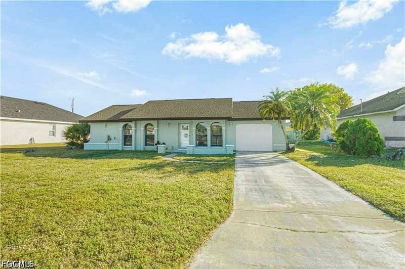 3 bedroom SingleFamilyResidence at 2935 SW 1st Pl, Cape Coral, Cape Coral — photo 1